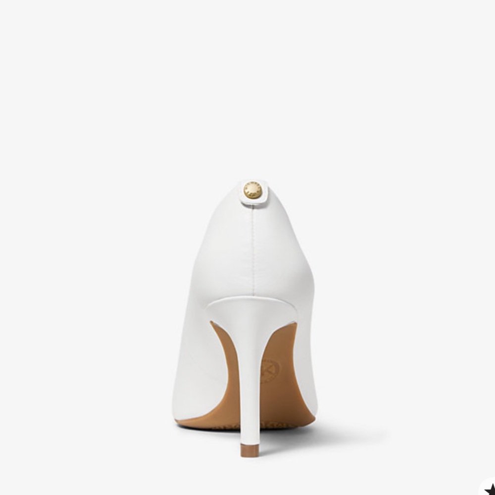 Michael Kors Dorothy Flex Leather Pump in White - Picture 3 of 9